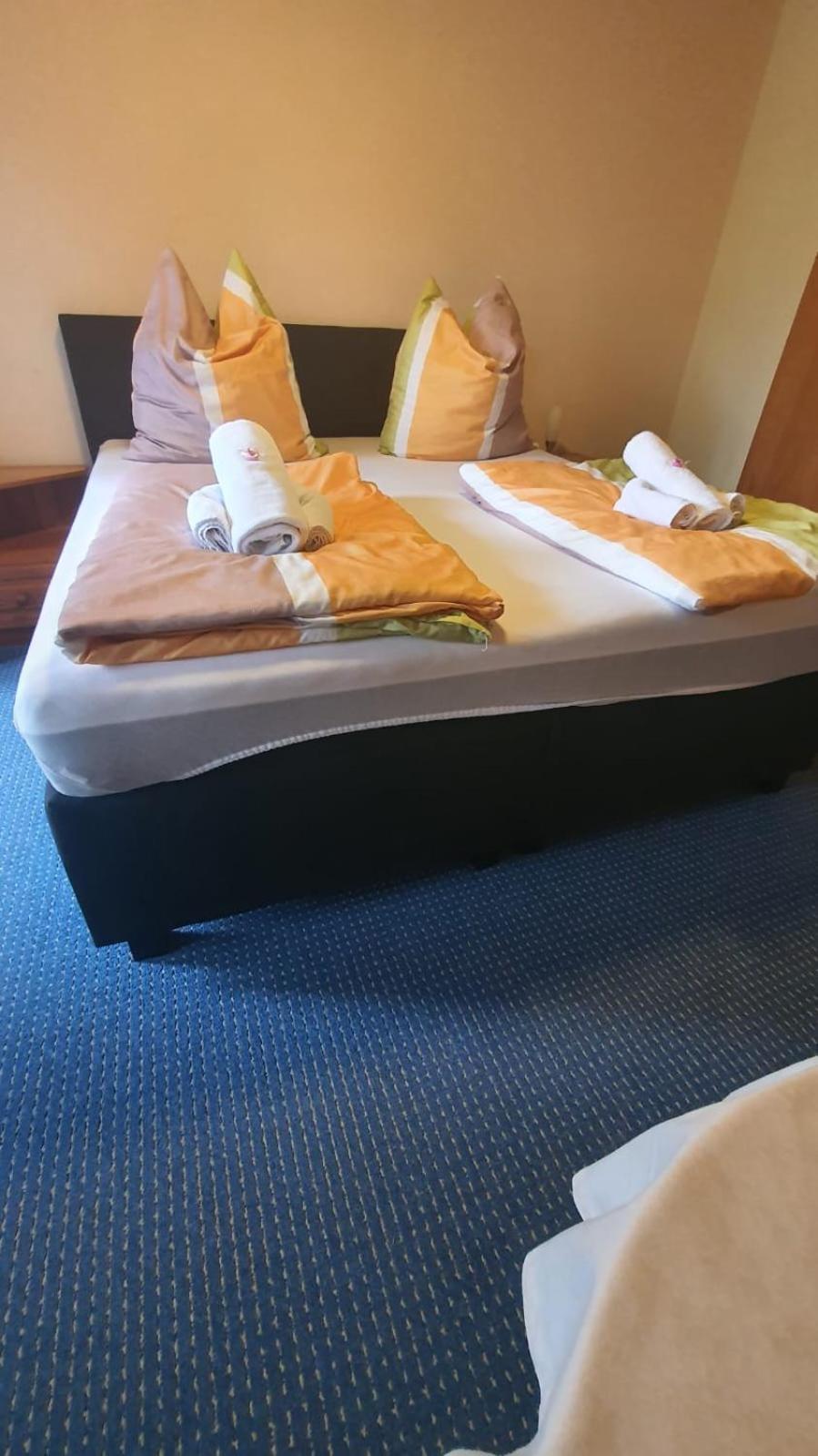 Motel Zur Festwiese Gierstädt Εξωτερικό φωτογραφία